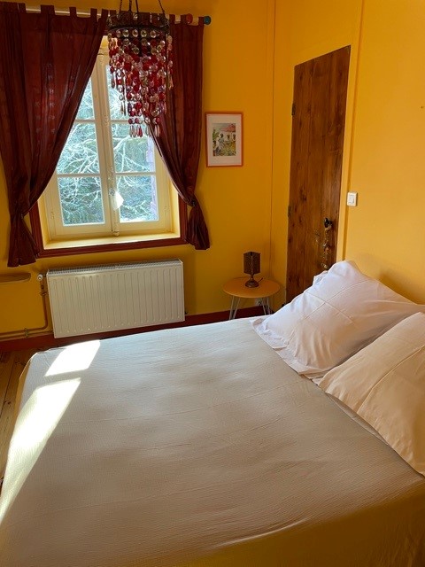Petite chambre balcon de la grande maison