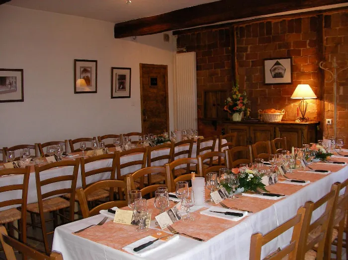 Salle à manger de la grande maison